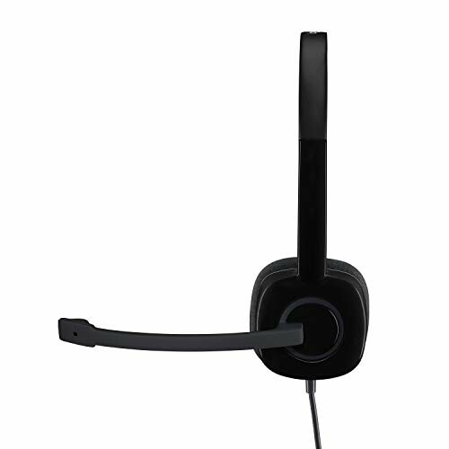 Black wired headset with microphone